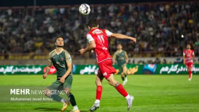 لیگ برتر فوتبال - شمس‌آذر و پرسپولیس