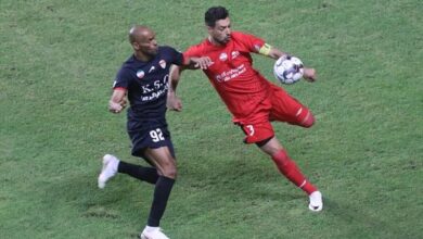 چشمک جام قهرمانی در بازی معوقه لیگ برتر؛سد فولادی مقابل تراکتور