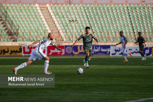 نیمه اول نبرد انتهای جدول به سود خیبر؛ بازی شجاعانه همسایه ها