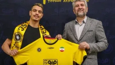 ویسام بن یدر رسماً به تیم سپاهان پیوست